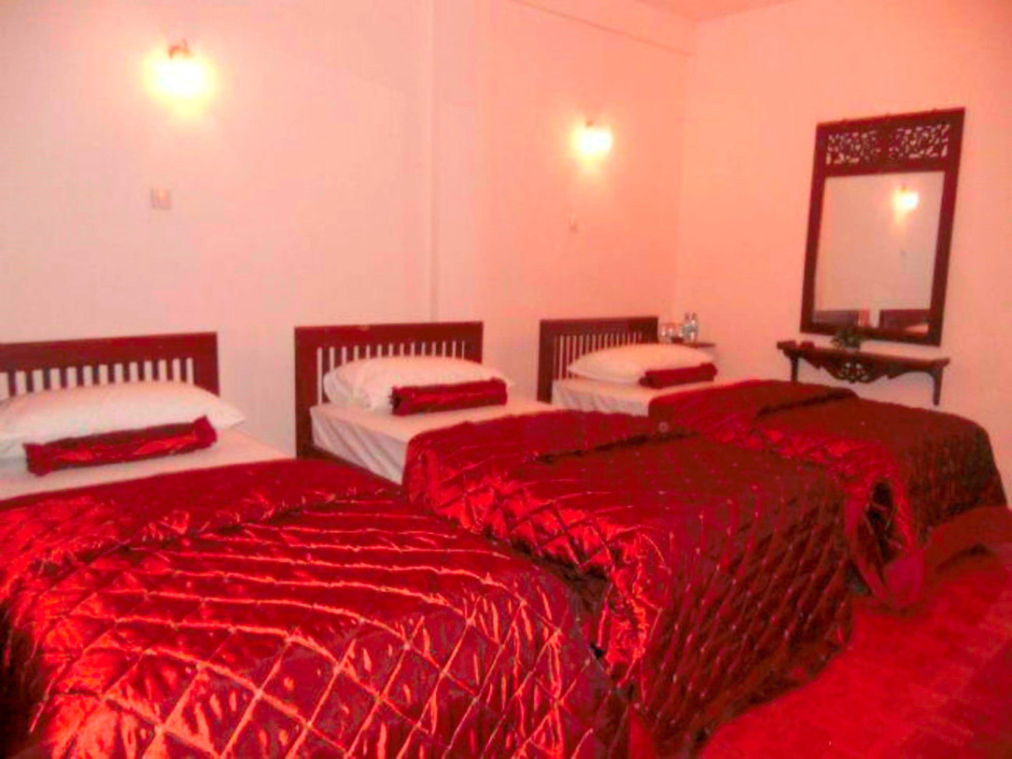Yoho Pello Lake Resort Nuwara Eliya Buitenkant foto